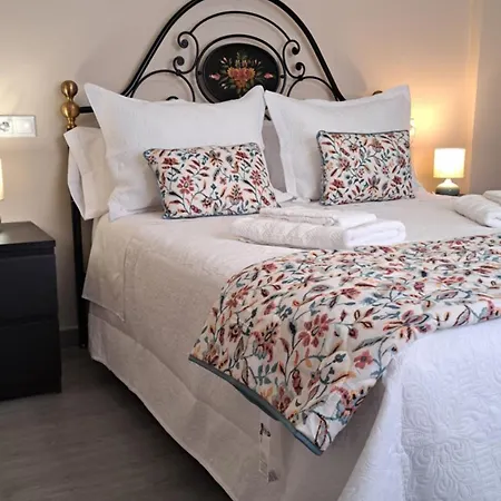 Maria Cristina 2 Parking Privado Gratis