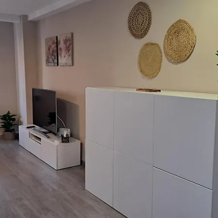 Apartamento María Cristina 2 Parking Privado Gratis *